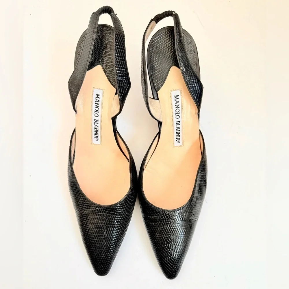 Manolo Blahnik Black Carolyne Lizard Embossed Kitten Heel Slingback Pumps EU37